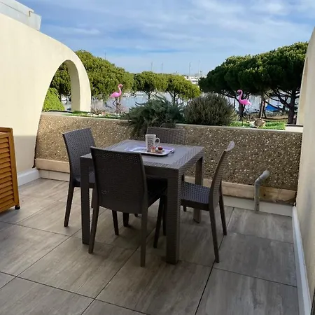 Vue Port, Belle Terrasse, Piscine Appartement Le Grau-du-Roi